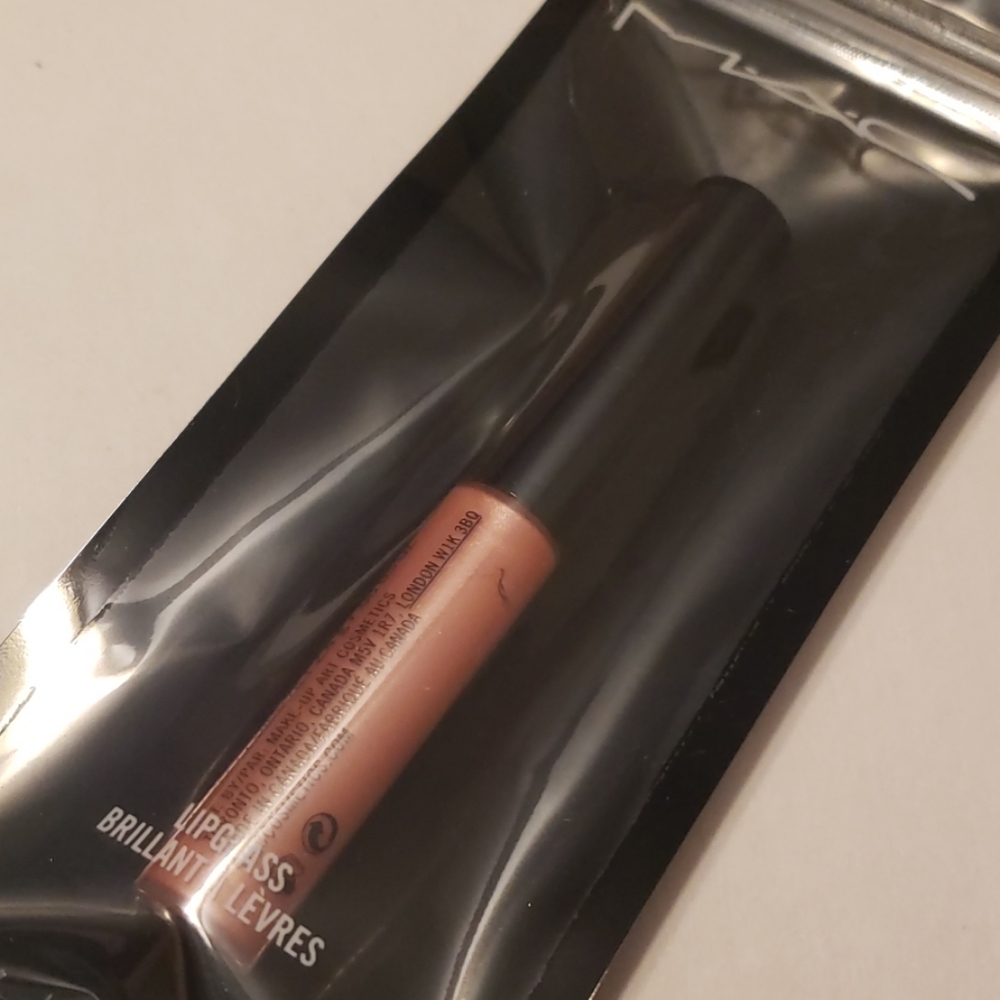 MAC Lipgloss